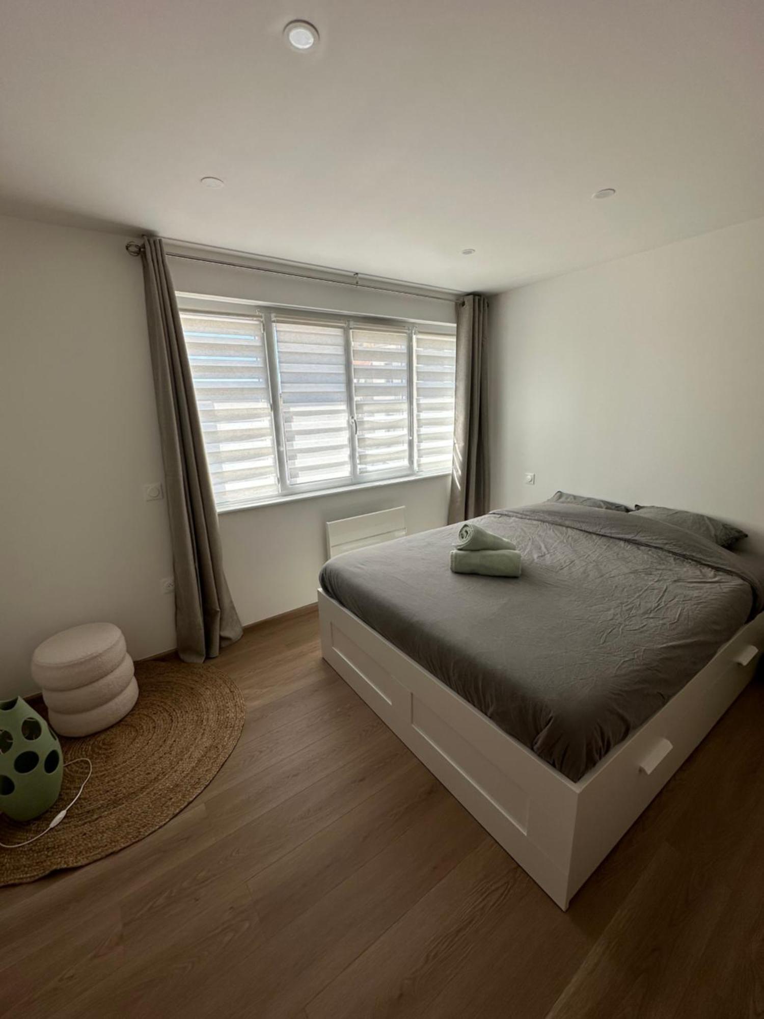 Appartement Lahoucine Boulogne-sur-Mer Exteriör bild
