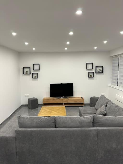 Appartement Lahoucine Boulogne-sur-Mer Exteriör bild