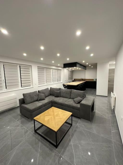 Appartement Lahoucine Boulogne-sur-Mer Exteriör bild