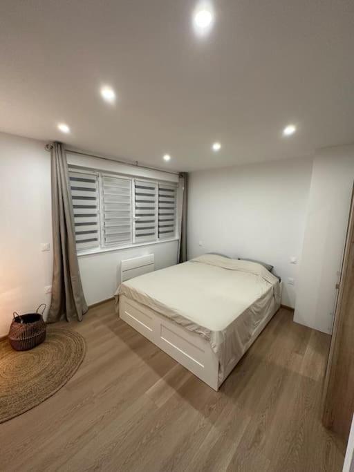 Appartement Lahoucine Boulogne-sur-Mer Exteriör bild