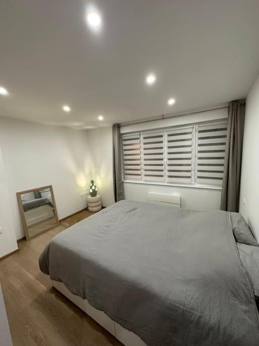 Appartement Lahoucine Boulogne-sur-Mer Exteriör bild